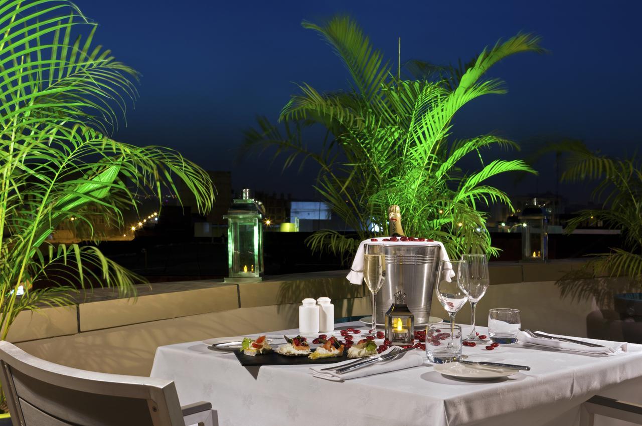 Bravia Hotel Уаґадуґу Екстер'єр фото