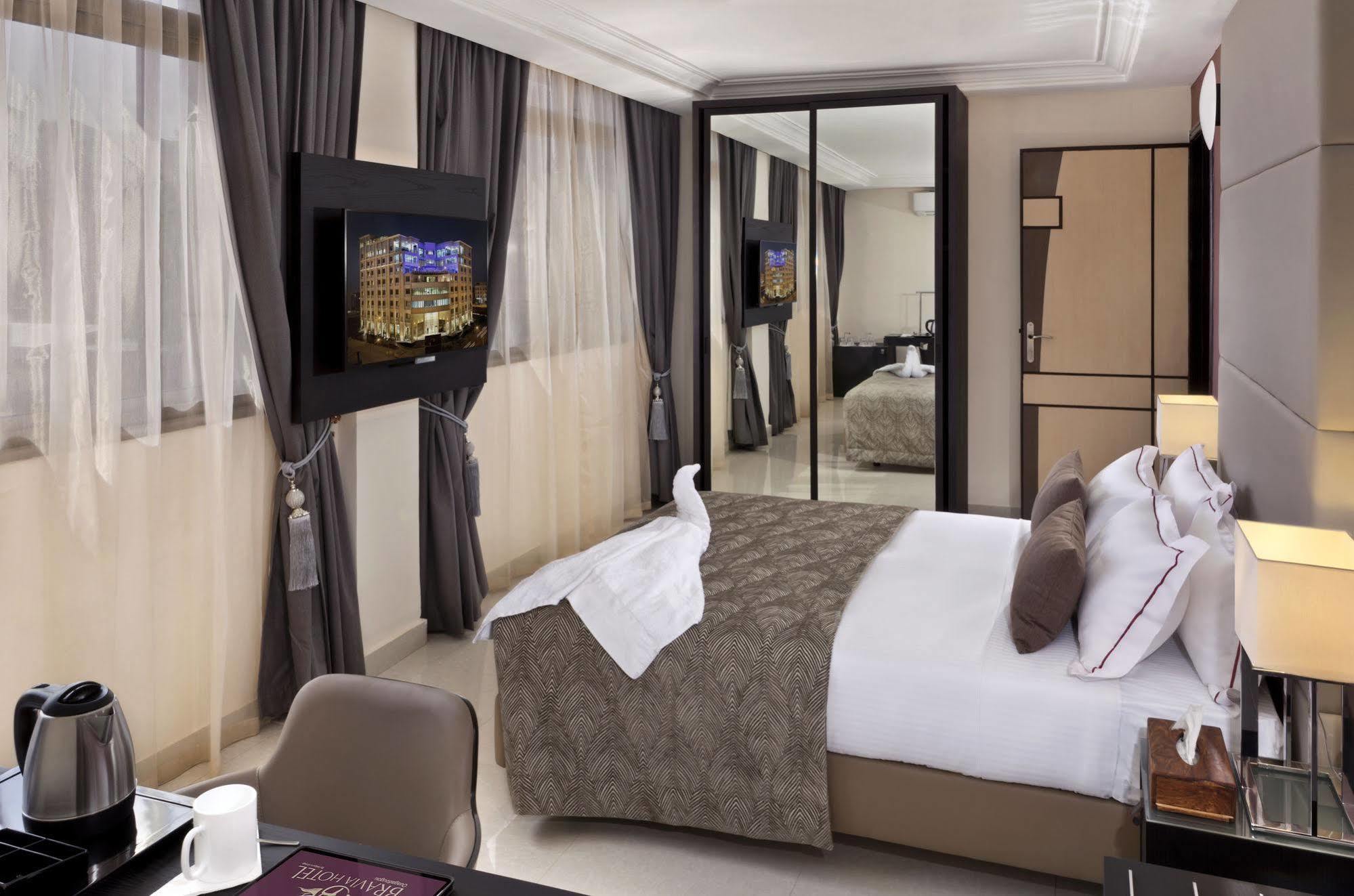 Bravia Hotel Уаґадуґу Екстер'єр фото